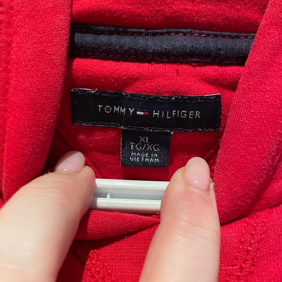 Tommy Hilfiger sweater - Picture 5 of 6